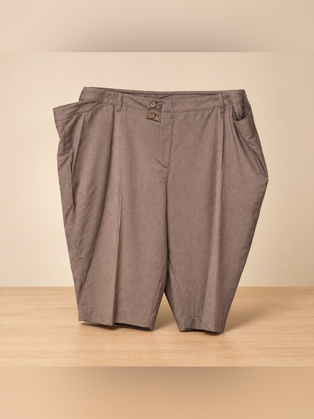 Larry Levine 24 W Polyester Viscose Spandex Tan Shorts